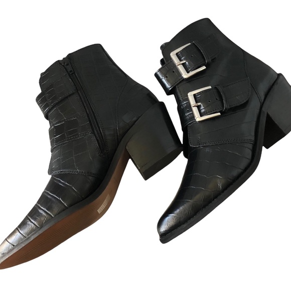 Kurt Geiger Denny Croc Embossed Pointed 